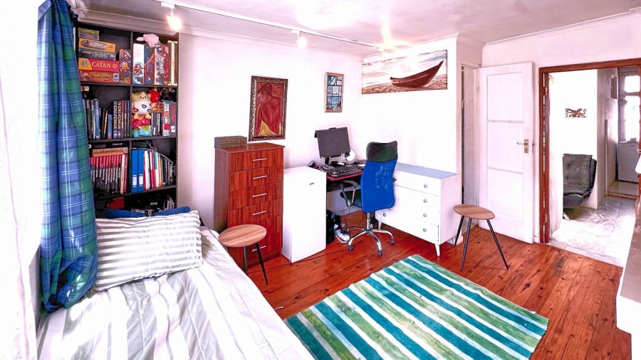 To Let 1 Bedroom Property for Rent in Green Point Western Cape